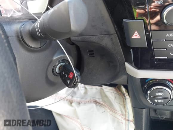 ✅ 2016 Toyota Corolla LE • VIN: 2T1BURHEXGC670477 • Lot: 43492565. Wystawiony na IAAI z przebiegiem 33 762 mil. Bezpłatny archiwum sprzedaży aukcyjnych z USA i szczegółowy raport historii pojazdu na DreamBid. Zdjęcie 11.