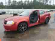 2009 Dodge Avenger SE z VIN 1B3LC46B99N518596, wystawiony jako Copart lot #70622004 z przebiegiem 246 425 mil mil oraz Szkoda całkowita • Salvage title. Historia ofert i sprzedaży dostępna na DreamBid. Obrazek 1.