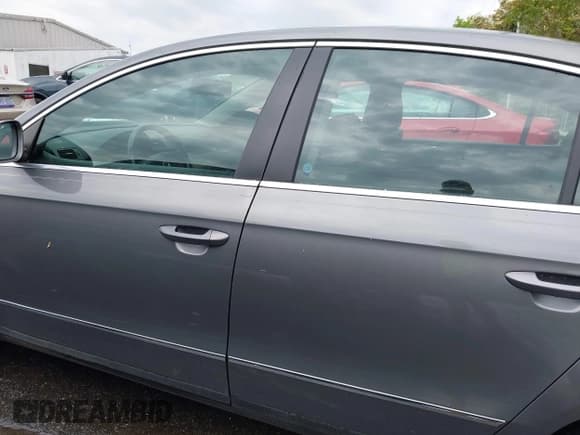 ✅ 2006 Volkswagen Passat 2.0T • VIN: WVWEK73C16P070458 • Lot: 42031577. Listed on IAAI with 84,171 mi. Free auction sales archive from the USA and detailed vehicle history report at DreamBid. Image 14.