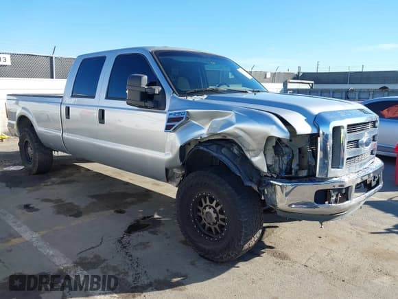 ✅ 2003 Ford F-250 XL • VIN: 1FTNW21F43EA97505 • Lot: 43722125. Listed on IAAI with Not provided. Free auction sales archive from the USA and detailed vehicle history report at DreamBid. Image 1.