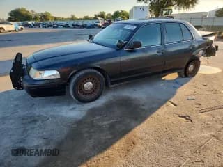 ✅ 2002 Ford Police Interceptor • VIN: 2FAFP71W12X148637 • Lot: 90561635. Listed on Copart with 253,186 mi. Free auction sales archive from the USA and detailed vehicle history report at DreamBid. Image 1.