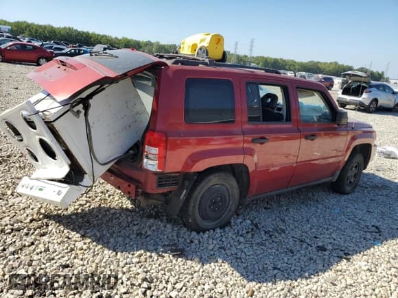 ✅ 2008 Jeep Patriot Sport • VIN: 1J8FF28W78D525731 • Лот: 72451924. Опубликован ранее на Copart с пробегом Не указан. Бесплатный доступ к архиву аукционных продаж из США и подробный отчёт об истории автомобиля на DreamBid. Изображение 3.