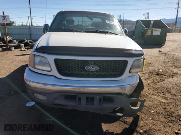 ✅ 2002 Ford F-150 XL • VIN: 1FTRX18L22NA28265 • Lot: 86856555. Listed on Copart with 323,536 mi. Free auction sales archive from the USA and detailed vehicle history report at DreamBid. Image 5.