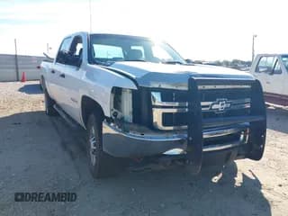 ✅ 2011 Chevrolet Silverado 2500HD Work Truck • VIN: 1GC1KVCG7BF204427 • Lot: 39823920. Wystawiony na IAAI z przebiegiem Nie podano. Bezpłatny archiwum sprzedaży aukcyjnych z USA i szczegółowy raport historii pojazdu na DreamBid. Zdjęcie 1.