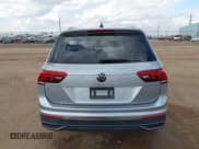 ✅ 2022 Volkswagen Tiguan SE • VIN: 3VV3B7AX3NM008210 • Lot: 43268190. Listed on IAAI with 60,448 mi. Free auction sales archive from the USA and detailed vehicle history report at DreamBid. Image 16.