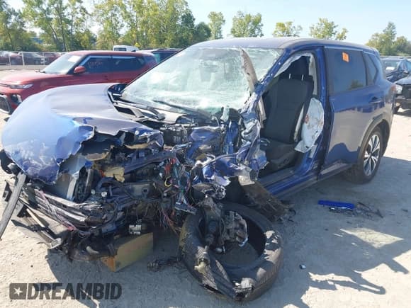 ✅ 2023 Nissan Rogue SV • VIN: JN8BT3BB5PW199803 • Lot: 43179508. Wystawiony na IAAI z przebiegiem 30 375 mil. Bezpłatny archiwum sprzedaży aukcyjnych z USA i szczegółowy raport historii pojazdu na DreamBid. Zdjęcie 18.