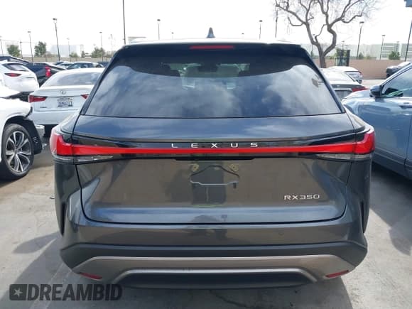 ✅ 2024 Lexus RX 350 • VIN: 2T2BAMBA4RC043189 • Лот: 41232247. Опубликован ранее на IAAI с пробегом 4 741 миль. Бесплатный доступ к архиву аукционных продаж из США и подробный отчёт об истории автомобиля на DreamBid. Изображение 16.