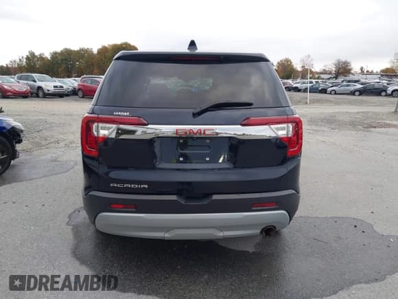 ✅ 2021 GMC Acadia SLE • VIN: 1GKKNKLA1MZ127582 • Lot: 43580588. Listed on IAAI with 81,066 mi. Free auction sales archive from the USA and detailed vehicle history report at DreamBid. Image 17.