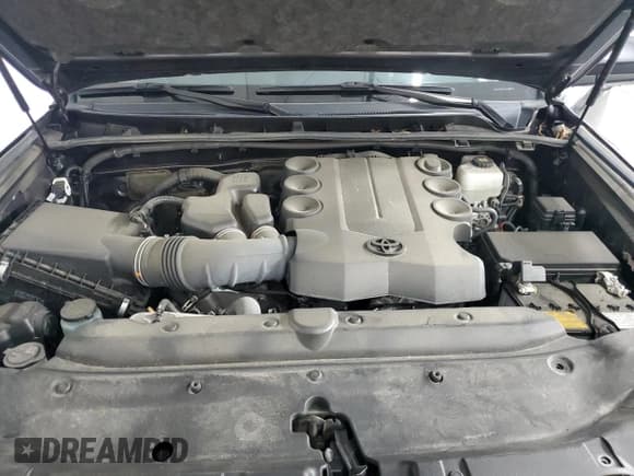 ✅ 2023 Toyota 4Runner SR5 • VIN: JTEMU5JR2P6144586 • Lot: 71056505. Listed on Copart with 45,100 mi. Free auction sales archive from the USA and detailed vehicle history report at DreamBid. Image 12.