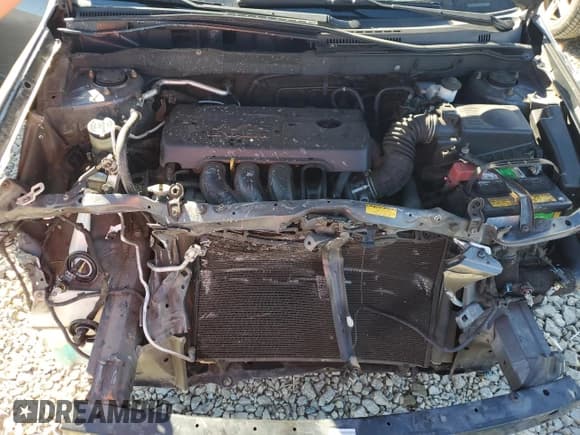 ✅ 2005 Toyota Corolla CE • VIN: 1NXBR32E25Z463827 • Лот: 91139525. Опубликован ранее на Copart с пробегом 154 091 миль. Бесплатный доступ к архиву аукционных продаж из США и подробный отчёт об истории автомобиля на DreamBid. Изображение 11.