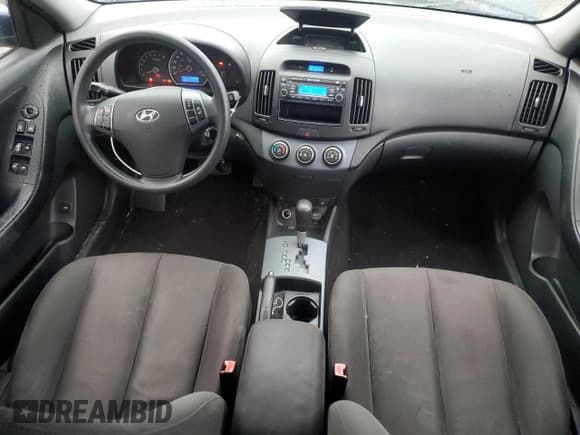 ✅ 2009 Hyundai Elantra GLS • VIN: KMHDU45D99U770370 • Lot: 90866945. Listed on Copart with 234,813 mi. Free auction sales archive from the USA and detailed vehicle history report at DreamBid. Image 8.