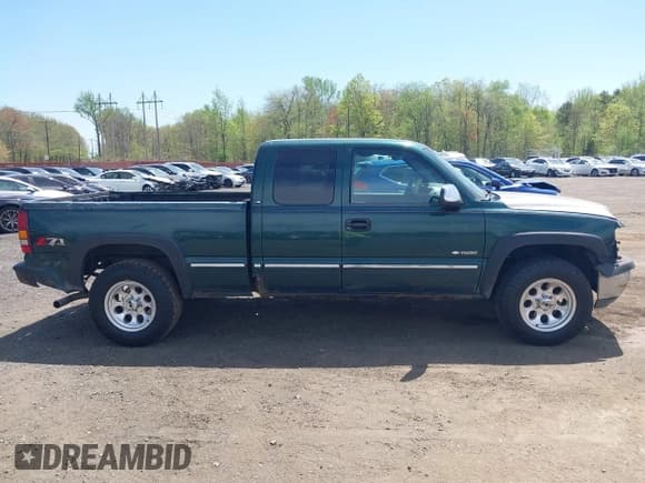 ✅ 2002 Chevrolet Silverado 1500 LT • VIN: 2GCEK19TX21317889 • Lot: 42113996. Listed on IAAI with 278,114 mi. Free auction sales archive from the USA and detailed vehicle history report at DreamBid. Image 13.