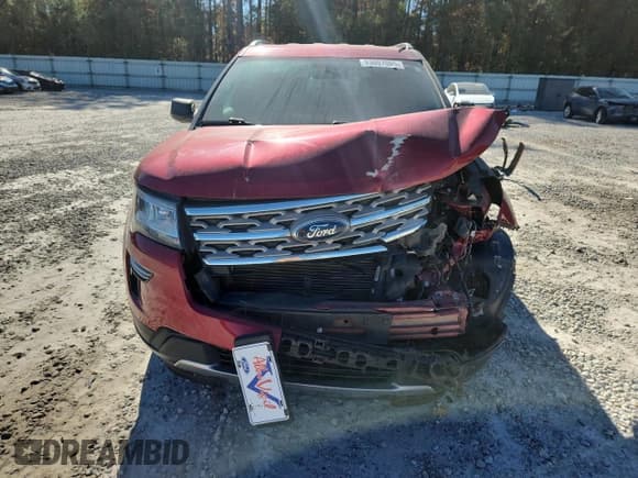 ✅ 2018 Ford Explorer XLT • VIN: 1FM5K7D84JGA75989 • Lot: 93007065. Wystawiony na Copart z przebiegiem Nie podano. Bezpłatny archiwum sprzedaży aukcyjnych z USA i szczegółowy raport historii pojazdu na DreamBid. Zdjęcie 5.