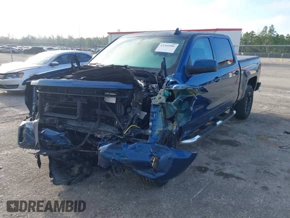 2018 Chevrolet Silverado 1500 LT с VIN 3GCUKREC4JG394943, выставлен на аукционе IAAI как лот 43345901 с пробегом 118 215 миль миль и . История ставок и продаж доступна на DreamBid. Изображение 18.