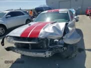 ✅ 2014 Dodge Challenger SRT-8 • VIN: 2C3CDYCJ3EH201998 • Lot: 53308065. Wystawiony na Copart z przebiegiem 57 967 mil. Bezpłatny archiwum sprzedaży aukcyjnych z USA i szczegółowy raport historii pojazdu na DreamBid. Zdjęcie 14.