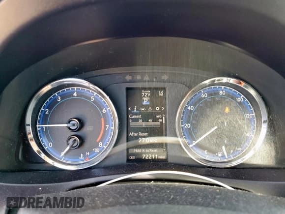 ✅ 2019 Toyota Corolla L • VIN: 5YFBURHE2KP914261 • Lot: 90933115. Listed on Copart with 72,211 mi. Free auction sales archive from the USA and detailed vehicle history report at DreamBid. Image 9.