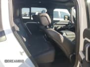 ✅ 2024 Land Rover Defender X-Dynamic SE • VIN: SALE27EUXR2289502 • Lot: 51872275. Listed on Copart with 7,556 mi. Free auction sales archive from the USA and detailed vehicle history report at DreamBid. Image 11.