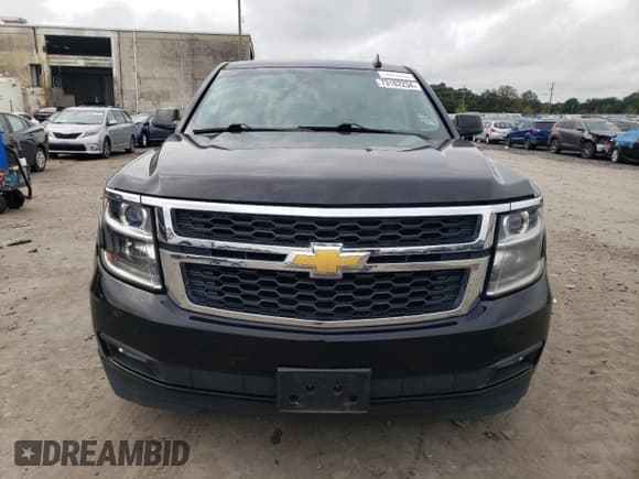 ✅ 2016 Chevrolet Suburban LT • VIN: 1GNSKHKC9GR310959 • Lot: 73182234. Wystawiony na Copart z przebiegiem 192 907 mil. Bezpłatny archiwum sprzedaży aukcyjnych z USA i szczegółowy raport historii pojazdu na DreamBid. Zdjęcie 5.