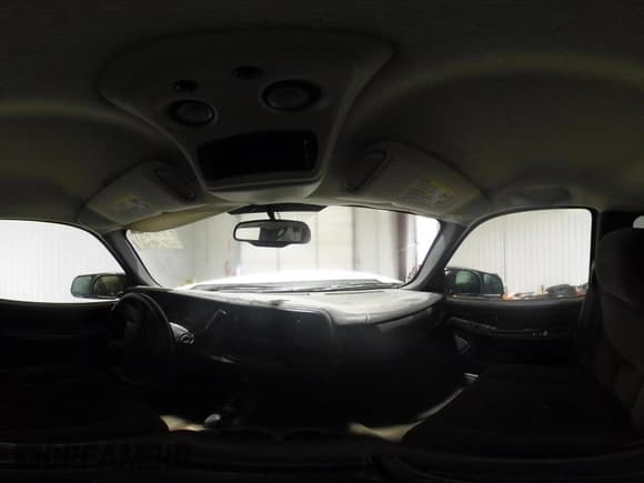 ✅ 2005 Chevrolet Silverado 2500HD LS • VIN: 1GCHK23U55F899336 • Lot: 41635266. Wystawiony na IAAI z przebiegiem 299 032 mil. Bezpłatny archiwum sprzedaży aukcyjnych z USA i szczegółowy raport historii pojazdu na DreamBid. Zdjęcie 19.