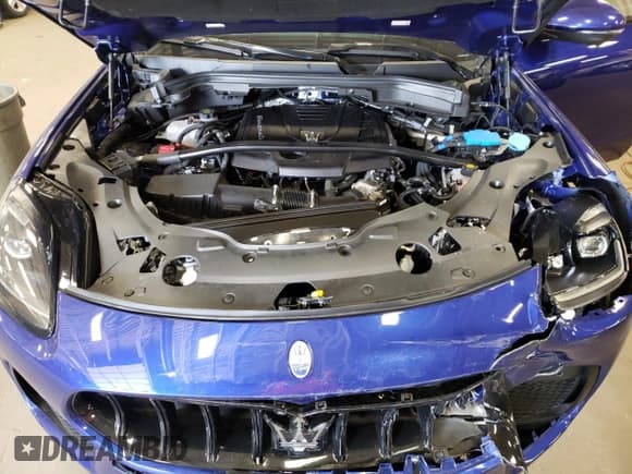 ✅ 2023 Maserati Grecale Modena • VIN: ZN682AVM9P7439311 • Лот: 66804334. Опубликован ранее на Copart с пробегом 3 895 миль. Бесплатный доступ к архиву аукционных продаж из США и подробный отчёт об истории автомобиля на DreamBid. Изображение 12.