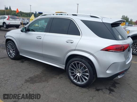 ✅ 2021 Mercedes-Benz GLE 350 • VIN: 4JGFB4KB0MA398350 • Lot: 43465716. Listed on IAAI with 48,549 mi. Free auction sales archive from the USA and detailed vehicle history report at DreamBid. Image 3.