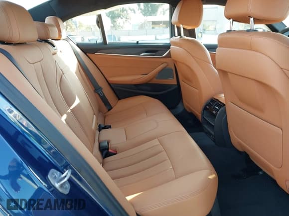 ✅ 2022 BMW 5 Series 530e • VIN: WBA13AG07NCJ54134 • Lot: 42012653. Listed on IAAI with 22,179 mi. Free auction sales archive from the USA and detailed vehicle history report at DreamBid. Image 8.