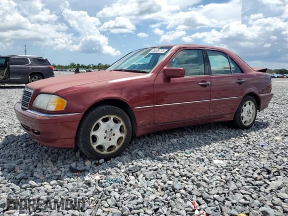 ✅ 1999 Mercedes-Benz C 230/260/280/320 • VIN: WDBHA24GXXA736191 • Lot: 68809715. Wystawiony na Copart z przebiegiem 206 945 mil. Bezpłatny archiwum sprzedaży aukcyjnych z USA i szczegółowy raport historii pojazdu na DreamBid. Zdjęcie 1.