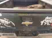 2018 Chevrolet Silverado 1500 LT z VIN 3GCUKREC0JG519095, wystawiony jako IAAI lot #43271594 z przebiegiem 108 548 mil mil oraz . Historia ofert i sprzedaży dostępna na DreamBid. Obrazek 16.