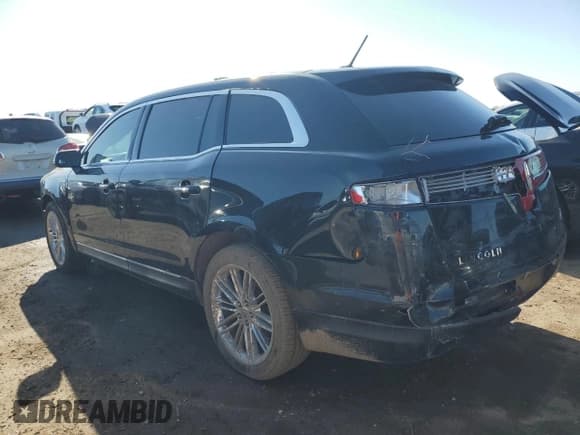 ✅ 2019 Lincoln MKT Reserve • VIN: 2LMHJ5ATXKBL02029 • Лот: 48080475. Опубликован ранее на Copart с пробегом 204 164 миль. Бесплатный доступ к архиву аукционных продаж из США и подробный отчёт об истории автомобиля на DreamBid. Изображение 2.