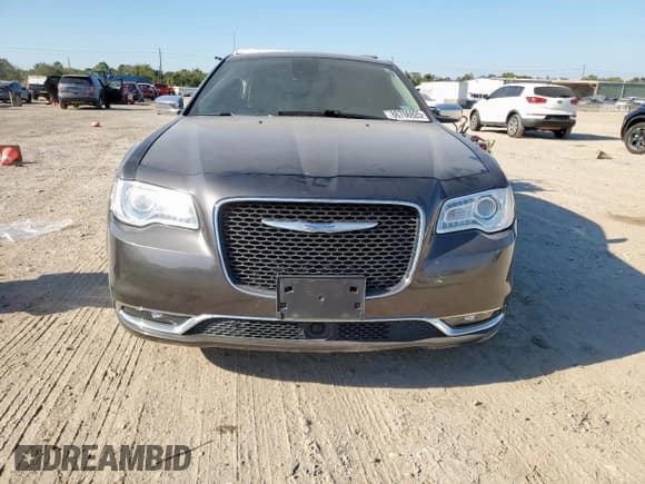 ✅ 2018 Chrysler 300 Limited • VIN: 2C3CCAEG5JH278250 • Lot: 86706925. Listed on Copart with 58,849 mi. Free auction sales archive from the USA and detailed vehicle history report at DreamBid. Image 5.