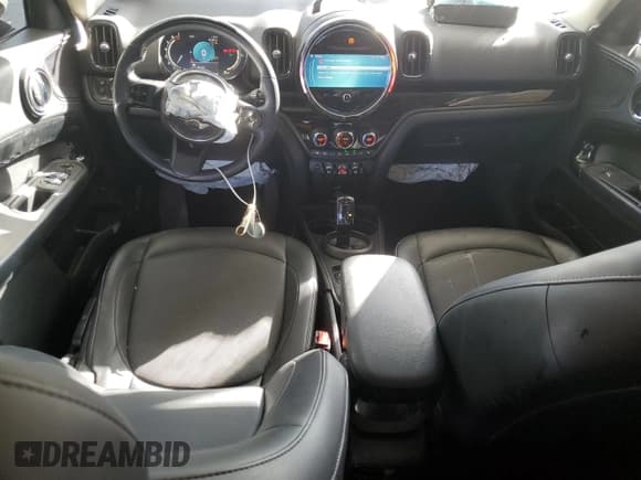 ✅ 2022 MINI Countryman Cooper • VIN: WMZ43BR09N3N69507 • Lot: 80332204. Listed on Copart with 59,064 mi. Free auction sales archive from the USA and detailed vehicle history report at DreamBid. Image 8.