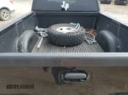 ✅ 2006 Chevrolet Silverado 2500HD Work Truck • VIN: 1GCHC23U26F260443 • Lot: 45723185. Wystawiony na Copart z przebiegiem 222 127 mil. Bezpłatny archiwum sprzedaży aukcyjnych z USA i szczegółowy raport historii pojazdu na DreamBid. Zdjęcie 10.