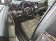 ✅ 2011 Toyota Highlander Limited • VIN: JTEDC3EH7B2002808 • Lot: 81939685. Listed on Copart with 201,784 mi. Free auction sales archive from the USA and detailed vehicle history report at DreamBid. Image 8.