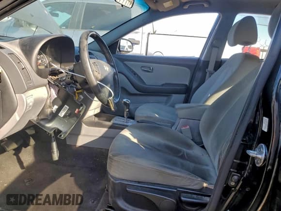 ✅ 2010 Hyundai Elantra GLS • VIN: KMHDU4AD3AU199632 • Лот: 95525485. Опубликован ранее на Copart с пробегом Не указан. Бесплатный доступ к архиву аукционных продаж из США и подробный отчёт об истории автомобиля на DreamBid. Изображение 7.