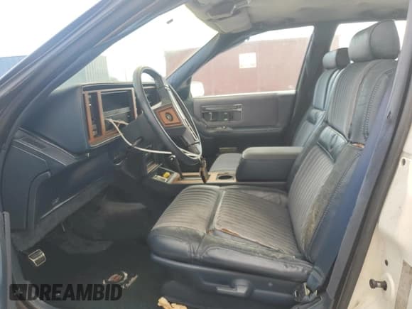✅ 1987 Cadillac Seville • VIN: 1G6KS518XHU812739 • Lot: 79308574. Listed on Copart with Not provided. Free auction sales archive from the USA and detailed vehicle history report at DreamBid. Image 7.