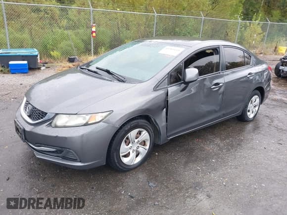 ✅ 2013 Honda Civic LX • VIN: 2HGFB2F59DH597364 • Lot: 43303119. Listed on IAAI with 205,849 mi. Free auction sales archive from the USA and detailed vehicle history report at DreamBid. Image 18.
