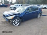 ✅ 2010 Subaru Legacy Limited Moon • VIN: 4S3BMBK69A3217847 • Lot: 43722513. Wystawiony na IAAI z przebiegiem 261 492 mil. Bezpłatny archiwum sprzedaży aukcyjnych z USA i szczegółowy raport historii pojazdu na DreamBid. Zdjęcie 2.