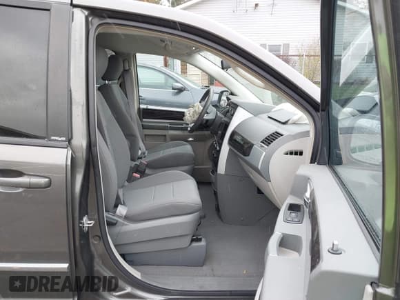 ✅ 2010 Dodge Grand Caravan SXT • VIN: 2D4RN5D11AR224994 • Lot: 43659831. Listed on IAAI with 88,537 mi. Free auction sales archive from the USA and detailed vehicle history report at DreamBid. Image 5.
