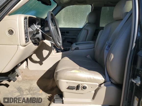 ✅ 2005 Chevrolet Silverado 1500 Z71 • VIN: 1GCEK19B95E122568 • Лот: 75905244. Опубликован ранее на Copart с пробегом Не указан. Бесплатный доступ к архиву аукционных продаж из США и подробный отчёт об истории автомобиля на DreamBid. Изображение 7.