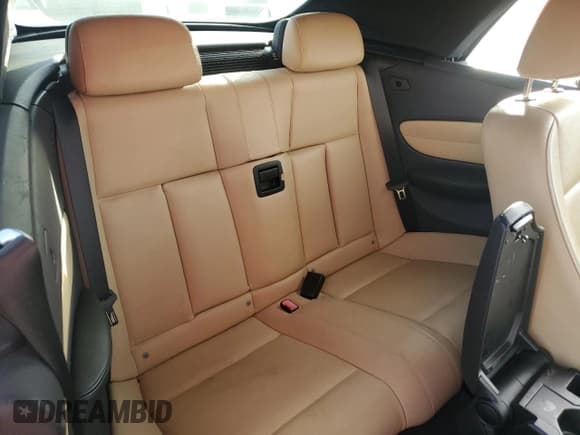 ✅ 2012 BMW 1 Series 128i • VIN: WBAUL7C50CVM81445 • Лот: 92620235. Опубликован ранее на Copart с пробегом 46 116 миль. Бесплатный доступ к архиву аукционных продаж из США и подробный отчёт об истории автомобиля на DreamBid. Изображение 10.