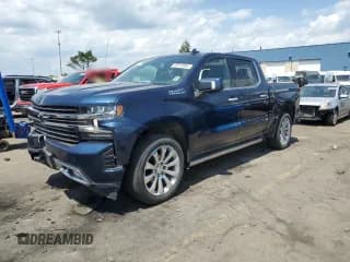 ✅ 2022 Chevrolet Silverado 1500 High Country • VIN: 1GCUYHED4NZ235024 • Lot: 63312695. Wystawiony na Copart z przebiegiem 44 999 mil. Bezpłatny archiwum sprzedaży aukcyjnych z USA i szczegółowy raport historii pojazdu na DreamBid. Zdjęcie 1.