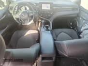 ✅ 2024 Toyota Camry LE • VIN: 4T1R11AK7RU898432 • Lot: 91261705. Wystawiony na Copart z przebiegiem 54 388 mil. Bezpłatny archiwum sprzedaży aukcyjnych z USA i szczegółowy raport historii pojazdu na DreamBid. Zdjęcie 8.