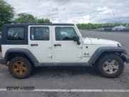 ✅ 2008 Jeep Wrangler Unlimited X • VIN: 1J4GA39188L584256 • Lot: 42349536. Listed on IAAI with 126,778 mi. Free auction sales archive from the USA and detailed vehicle history report at DreamBid. Image 13.