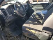 ✅ 2010 Dodge 1500 ST • VIN: 3D7JB1EP4AG102656 • Lot: 90335195. Wystawiony na Copart z przebiegiem 143 384 mil. Bezpłatny archiwum sprzedaży aukcyjnych z USA i szczegółowy raport historii pojazdu na DreamBid. Zdjęcie 7.