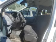 ✅ 2017 Ford Transit XL • VIN: 1FBZX2ZM4HKA86101 • Lot: 89879925. Wystawiony na Copart z przebiegiem 147 133 mil. Bezpłatny archiwum sprzedaży aukcyjnych z USA i szczegółowy raport historii pojazdu na DreamBid. Zdjęcie 7.