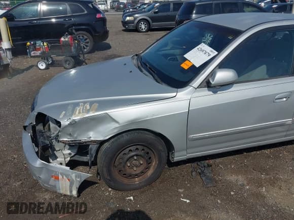 ✅ 2006 Hyundai Elantra GLS • VIN: KMHDN46D66U358821 • Lot: 42697079. Wystawiony na IAAI z przebiegiem 180 545 mil. Bezpłatny archiwum sprzedaży aukcyjnych z USA i szczegółowy raport historii pojazdu na DreamBid. Zdjęcie 18.