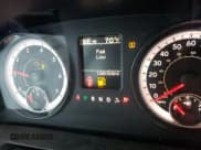 ✅ 2018 Ram 1500 Express • VIN: 1C6RR7FT3JS104129 • Lot: 56471885. Wystawiony na Copart z przebiegiem 128 068 mil. Bezpłatny archiwum sprzedaży aukcyjnych z USA i szczegółowy raport historii pojazdu na DreamBid. Zdjęcie 9.