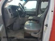 ✅ 2010 Ford Econoline Cargo Commercial • VIN: 1FTNE1EW3ADA49813 • Lot: 80891015. Wystawiony na Copart z przebiegiem 208 853 mil. Bezpłatny archiwum sprzedaży aukcyjnych z USA i szczegółowy raport historii pojazdu na DreamBid. Zdjęcie 7.