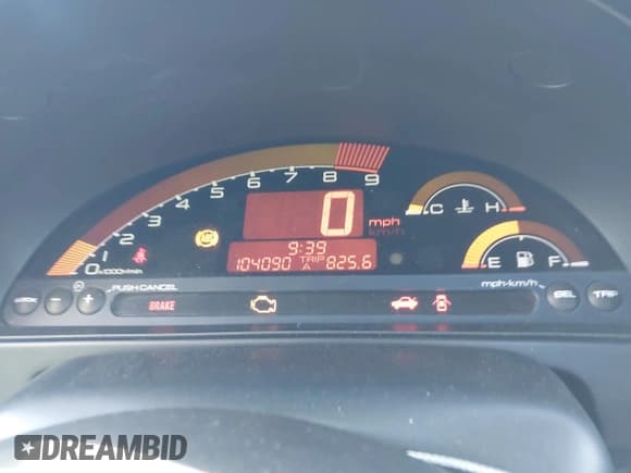 ✅ 2005 Honda S2000 • VIN: JHMAP21465S005582 • Lot: 41598755. Wystawiony na IAAI z przebiegiem 104 090 mil. Bezpłatny archiwum sprzedaży aukcyjnych z USA i szczegółowy raport historii pojazdu na DreamBid. Zdjęcie 7.