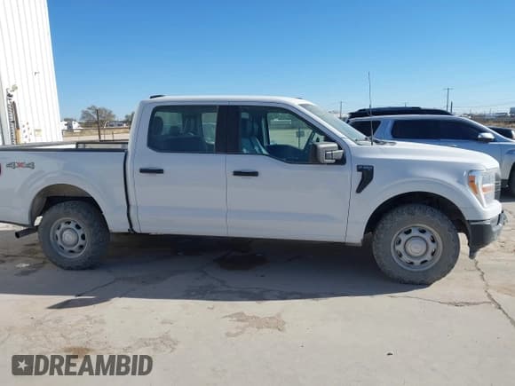 ✅ 2022 Ford F-150 XLT • VIN: 1FTFW1E58NKE22659 • Lot: 43721957. Listed on IAAI with 81,151 mi. Free auction sales archive from the USA and detailed vehicle history report at DreamBid. Image 13.